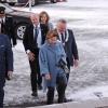 Dronning Sonja ankommer skolen